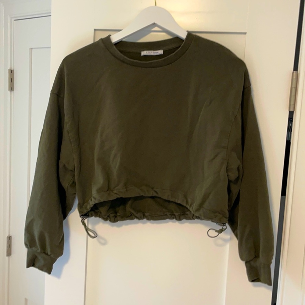 Cute zara crop sweatshirt - olive green! 🫒